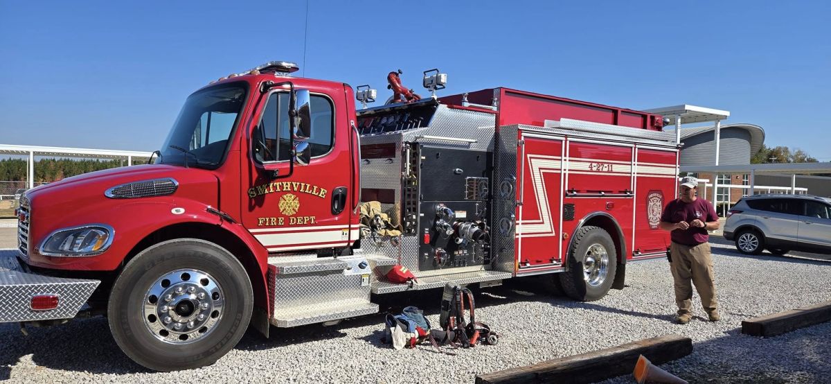 Photo of Smithville Fire Truck at Early Learning Center